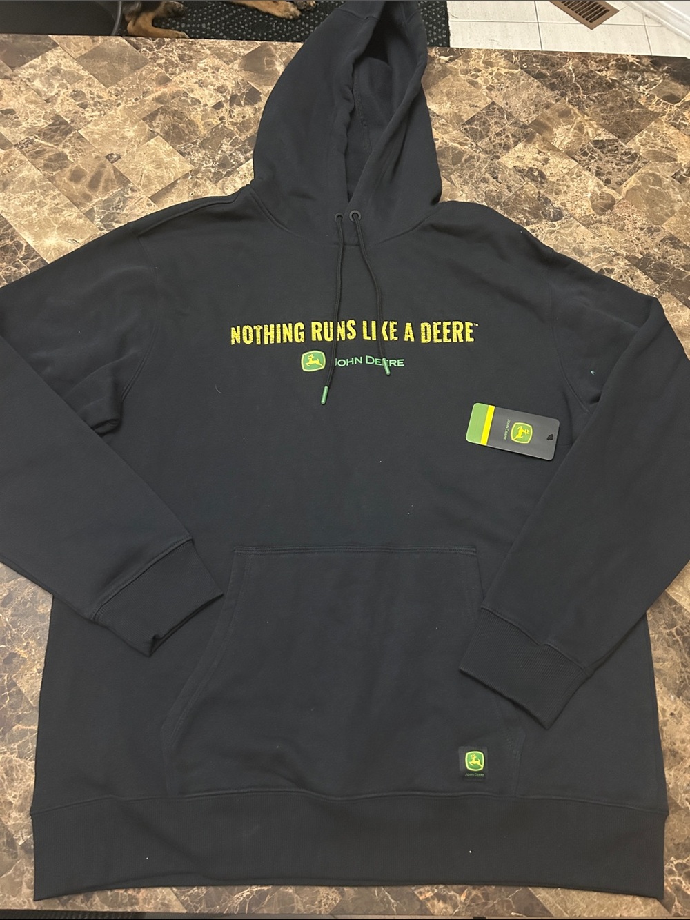 NWT 🆕 John Deere Black Hoodie with Yellow Logo and Slogan size L